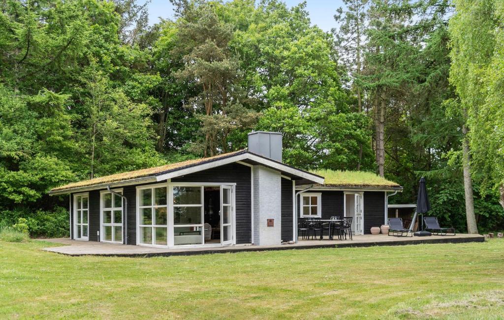 Amazing Home In Roslev With Wifi, Roslev