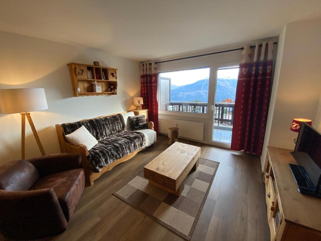 Mandarin A8, Crans-Montana