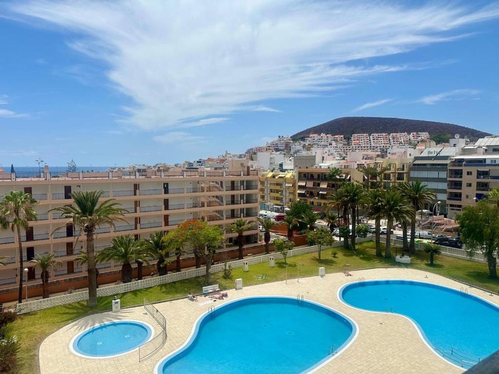 Seaside Two Bedroom Apartment - 3