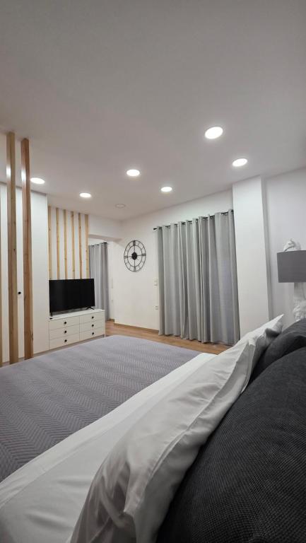 Apartment 34, Kalamata