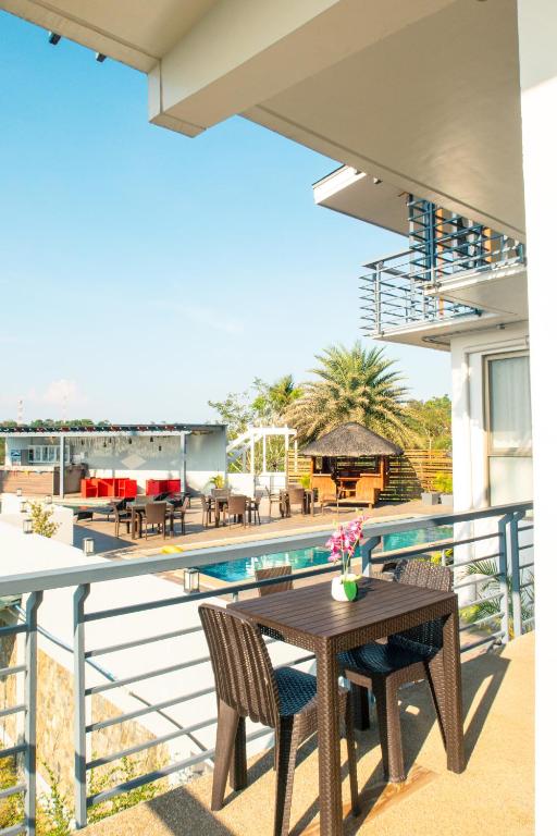 avsuites.com
