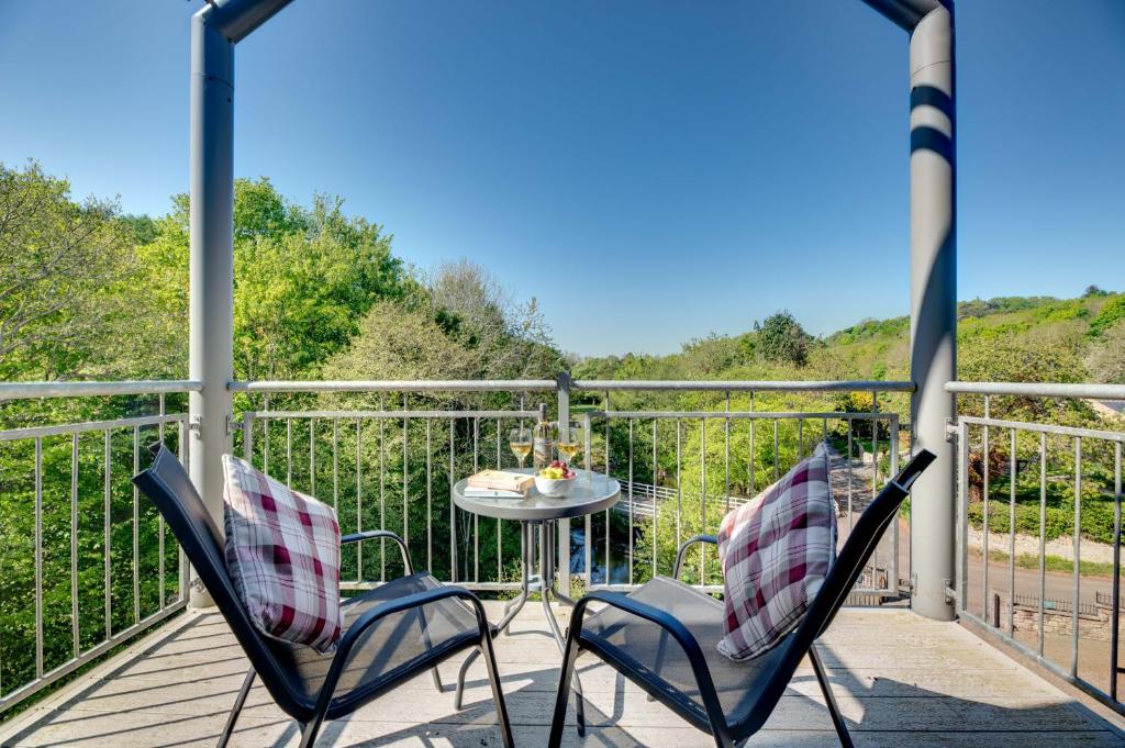 The Loft at Spindlestone, Lucker