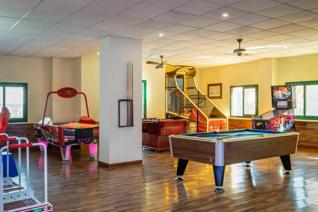 ALEGRIA Colonial Mar Aquafun — Sports & recreation in Roquetas de Mar, Andalusia