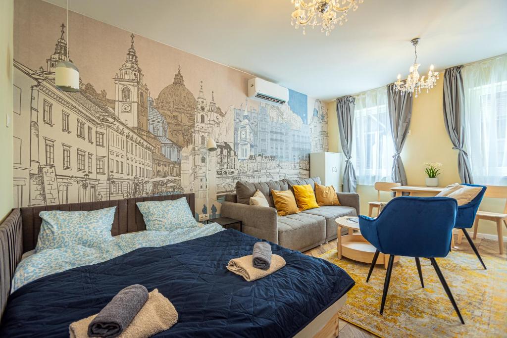 Elizabeth Boulevard Peace, Budapest
