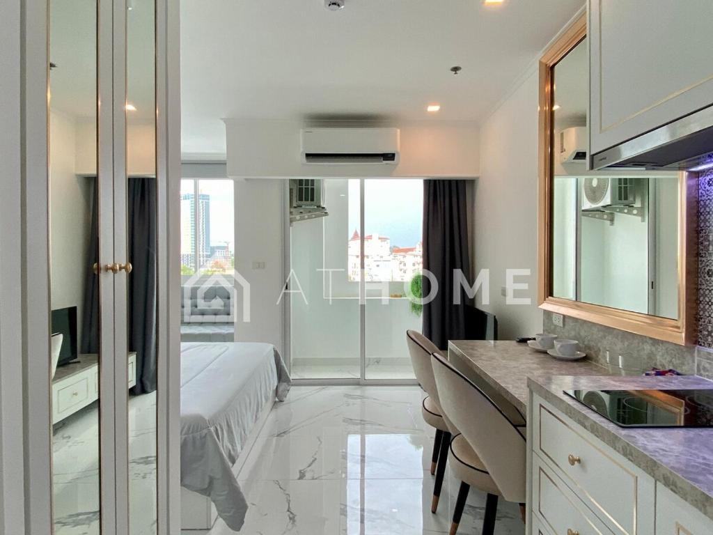 The Empire Tower Studio, Jomtien pláž