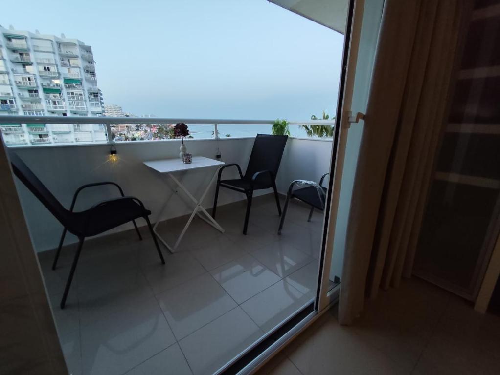 Frontal al mar Terraza y Vistas Puerto Marina Benalmadena T46A2 - 3