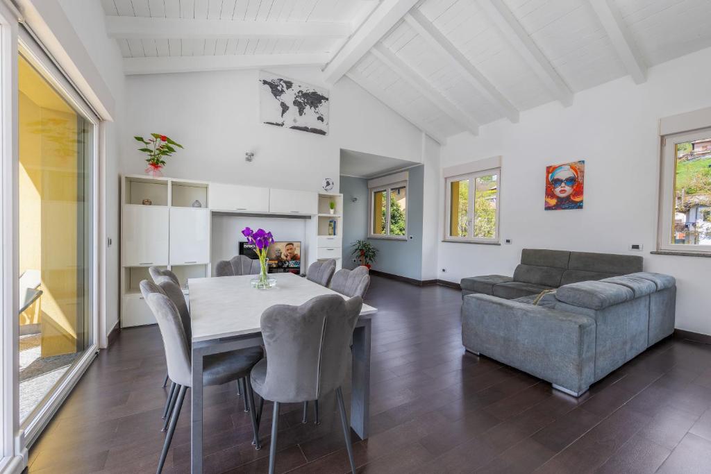 Lake & Whispers - Among Lake Como and Switzerland, San Fedele Intelvi