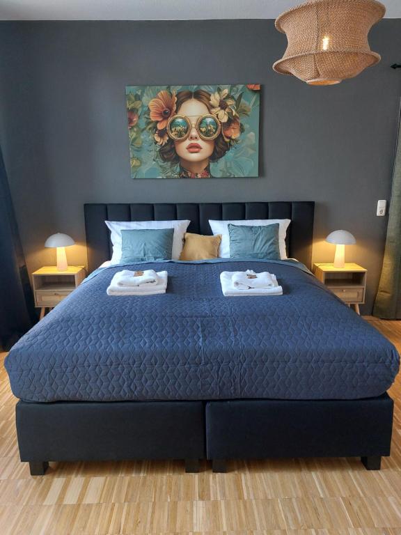 maremar - Luxus Boxspringbett - Küche - Arbeitsplatz - WLAN, Verden