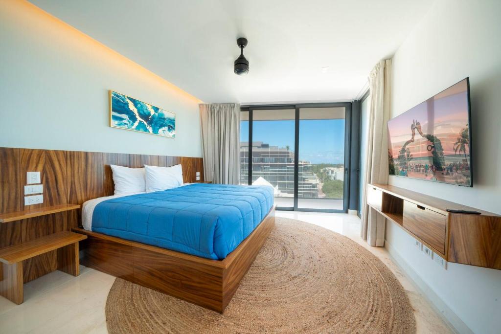 Luxury 3 BR Condo with Ocean View & Pool - Marila 503 - 5
