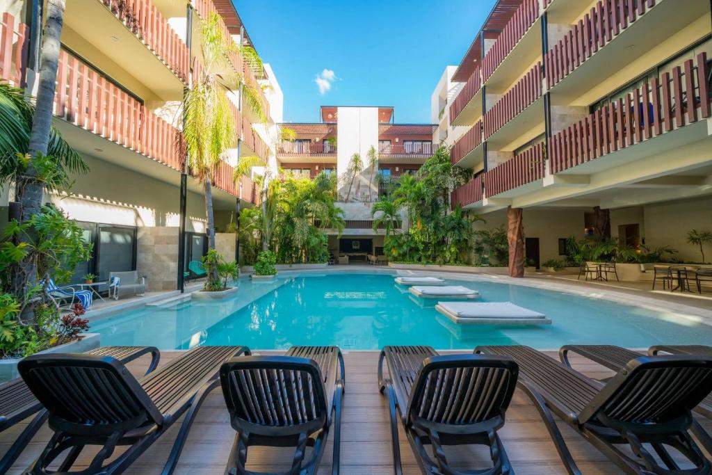 Palmares - 1 Bedroom Penthouse with private jacuzzi, Playa del Carmen