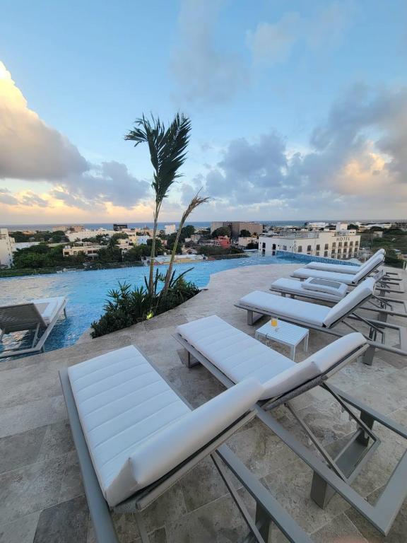 Paraíso en las alturas, atardecer, piscina privada - 4