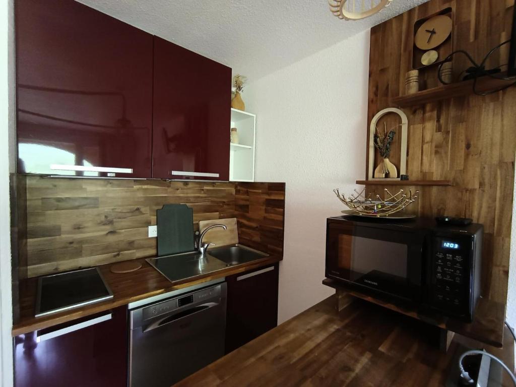 Résidence Ferme D'augustin - Batiment C - Appartement rénové plein sud avec parking et sur les pistes de ski MAE-8484 - 5