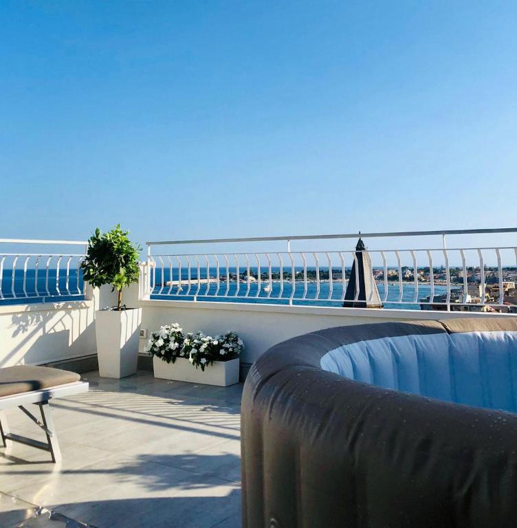 Penthouse Sea View with terrace - 4