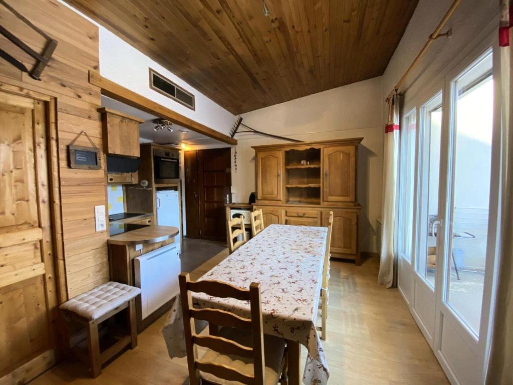 Résidence Scrischss - T2 de 6 couchages idéalement situé au cœur de la station, avec place de parking privée couverte MAE-5001, Les Deux Alpes