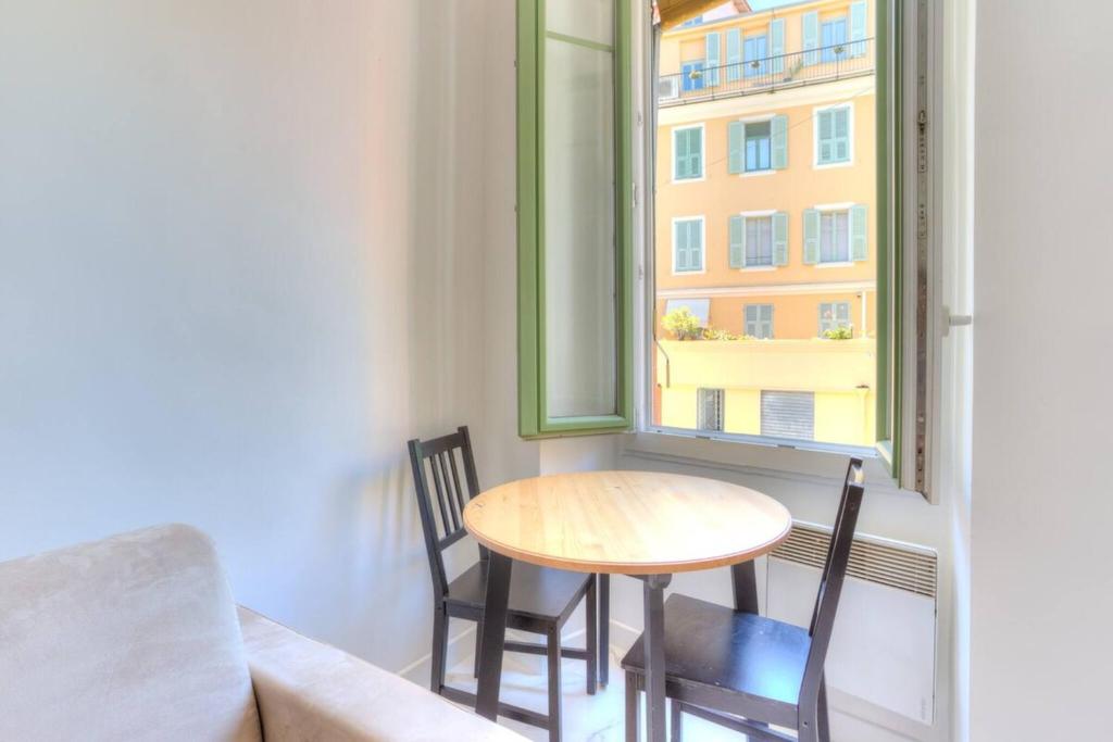 LYMPIA -Cosy studio, 200 m plages de Nice - Le Port - 3