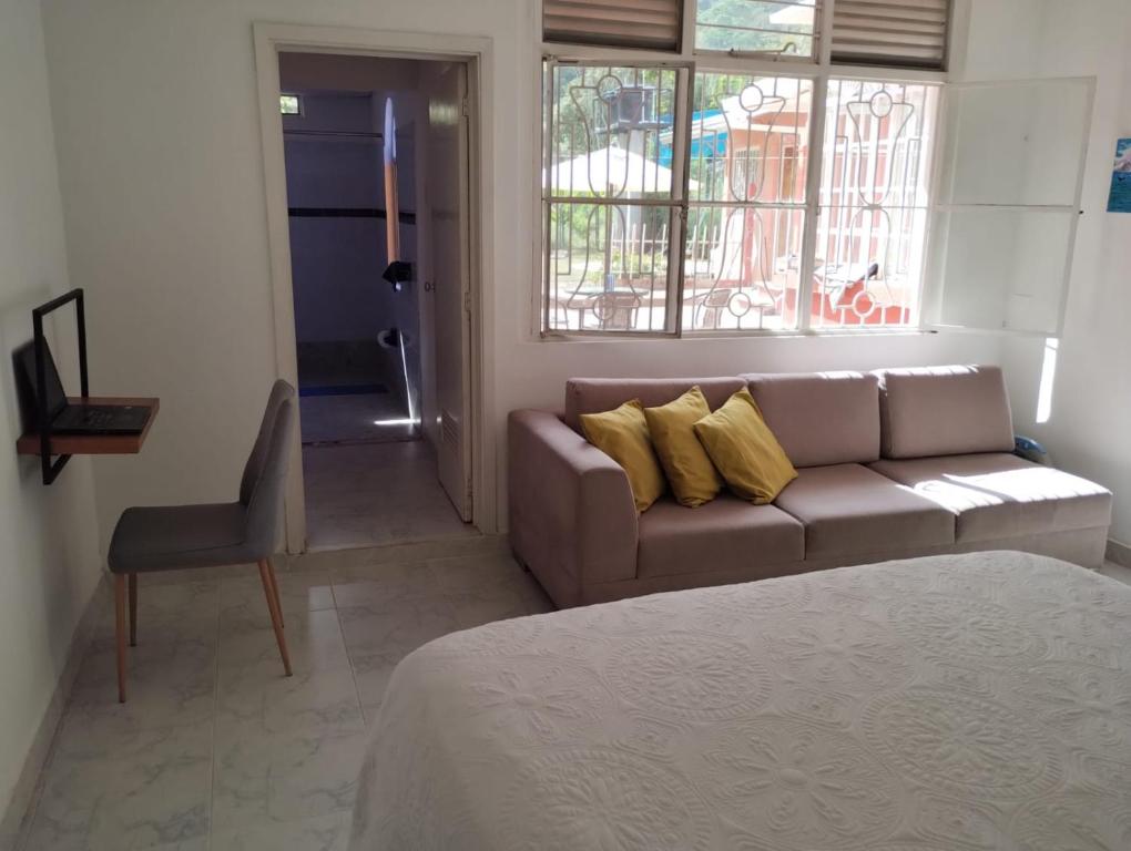 Central, mejor clima, campestre en Calambeo, a 5 minutos de la vida cultural - 5