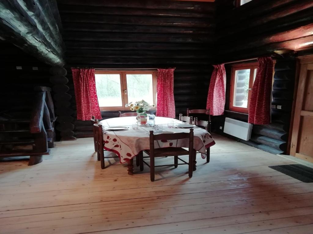 Chalet near Quend Beach with Pool 전경