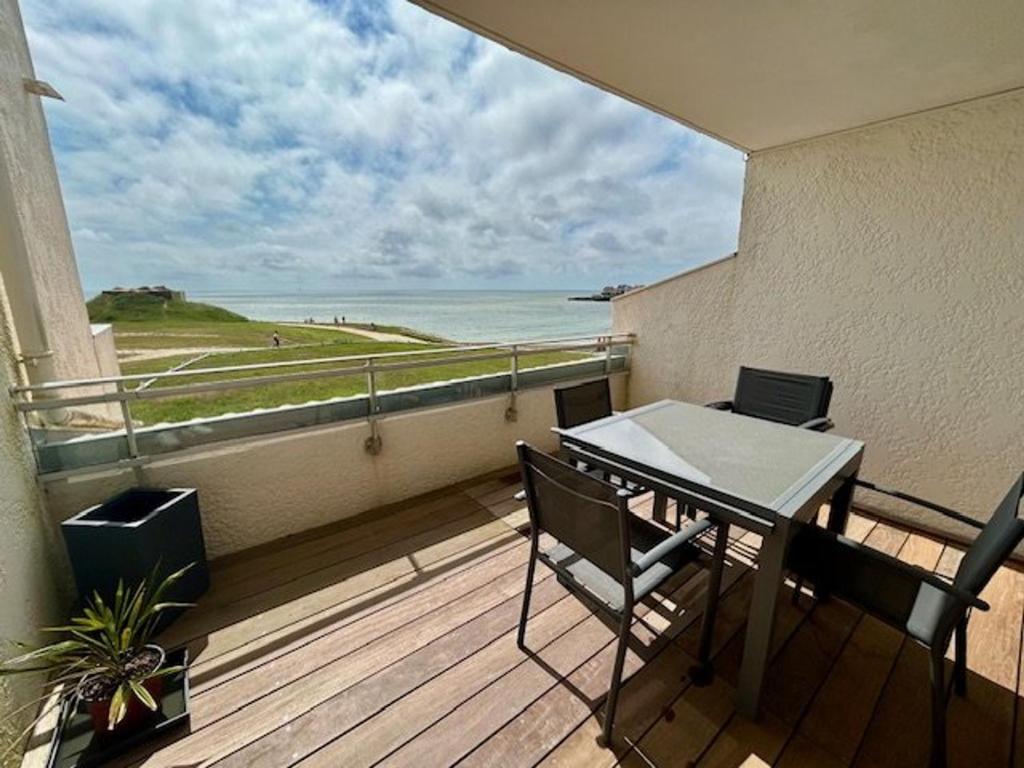 Bel appartement T3 rénové avec vue sur mer à Royan - FR-1-494-213 - 1