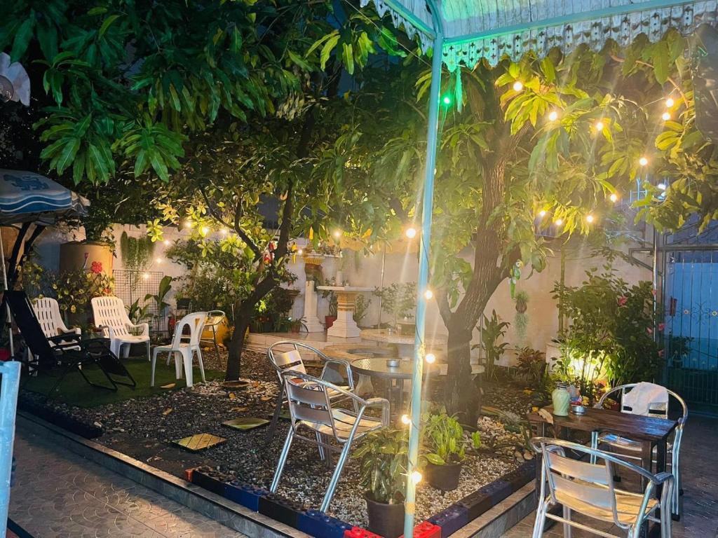 考山绿园酒店 (Green Garden Khaosan)