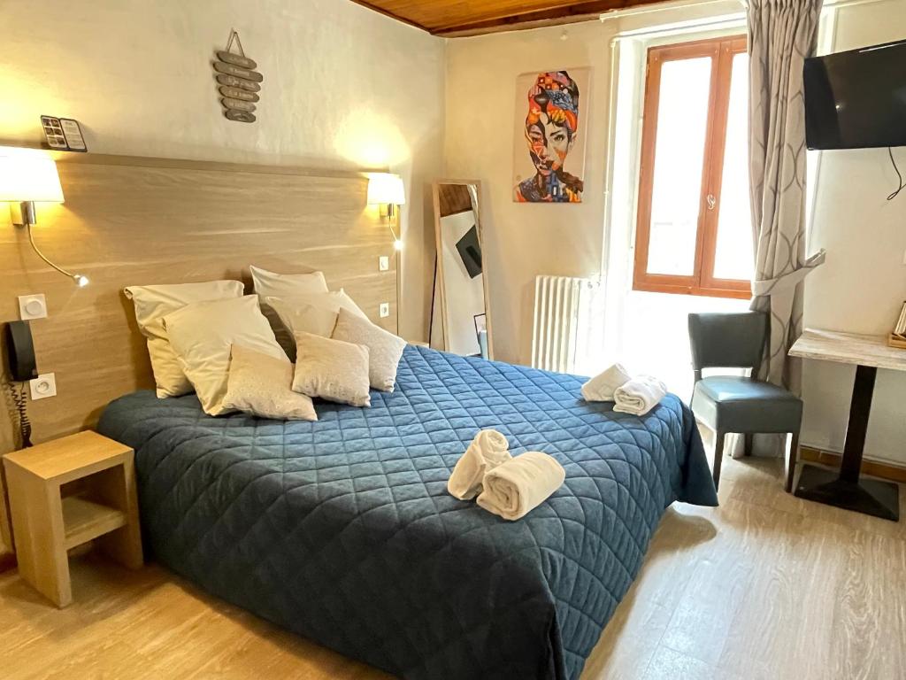 Hôtel Du Cheval Blanc Barcelonnette - 2