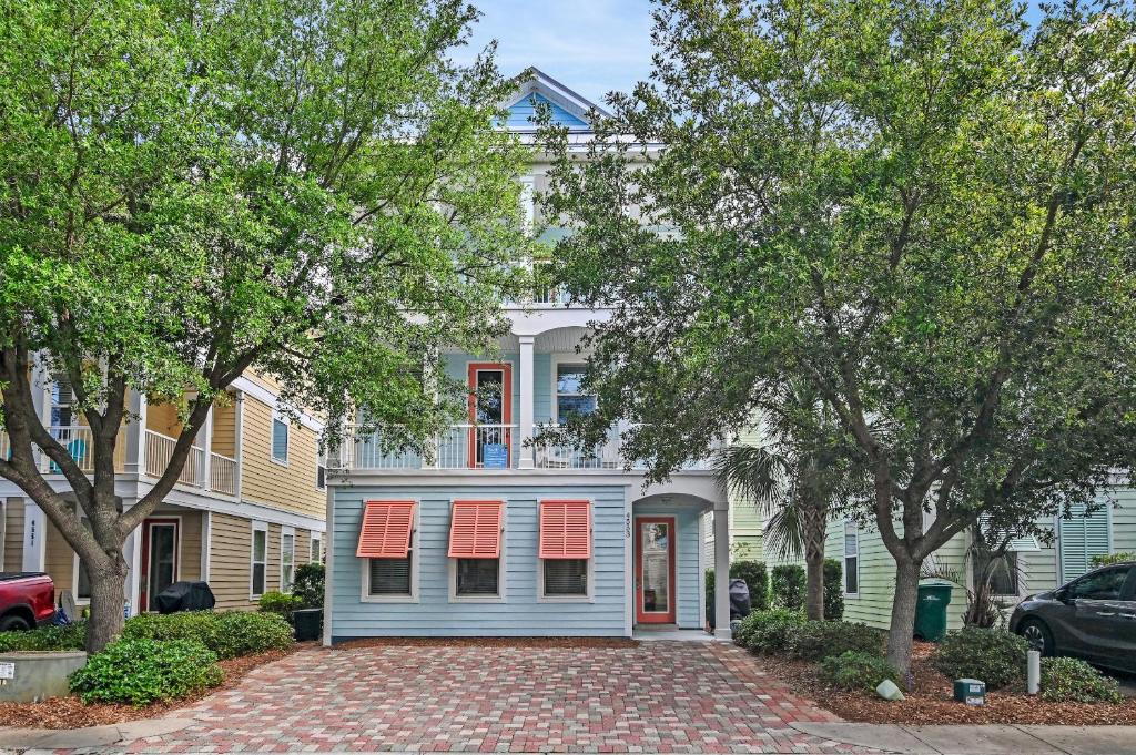 Poseidon's Palace, Destin