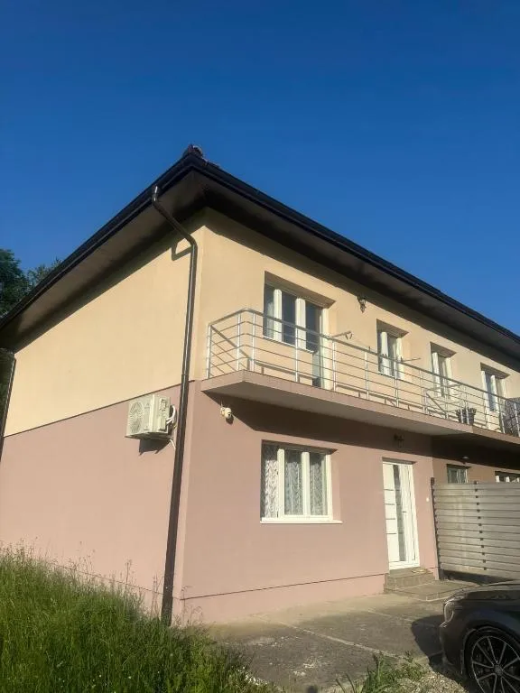 Mirina village house, hotel in Pljevlja