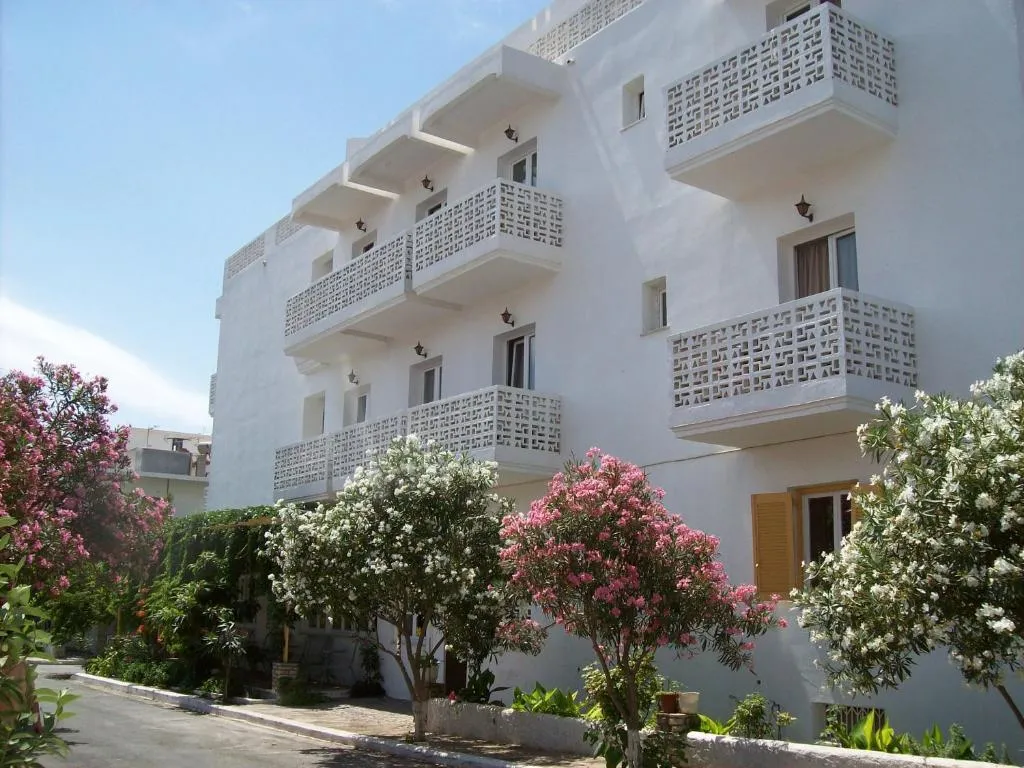 Adamantia, hotel v destinaci Iraion
