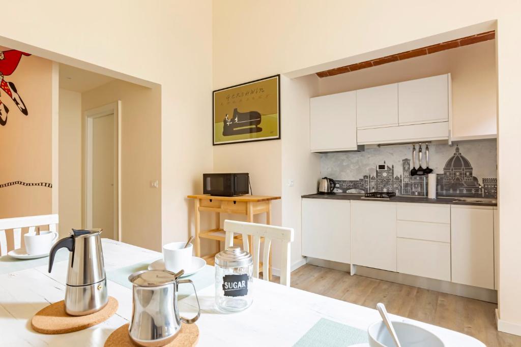 GuestHost - Boutique House Porta Romana - 3