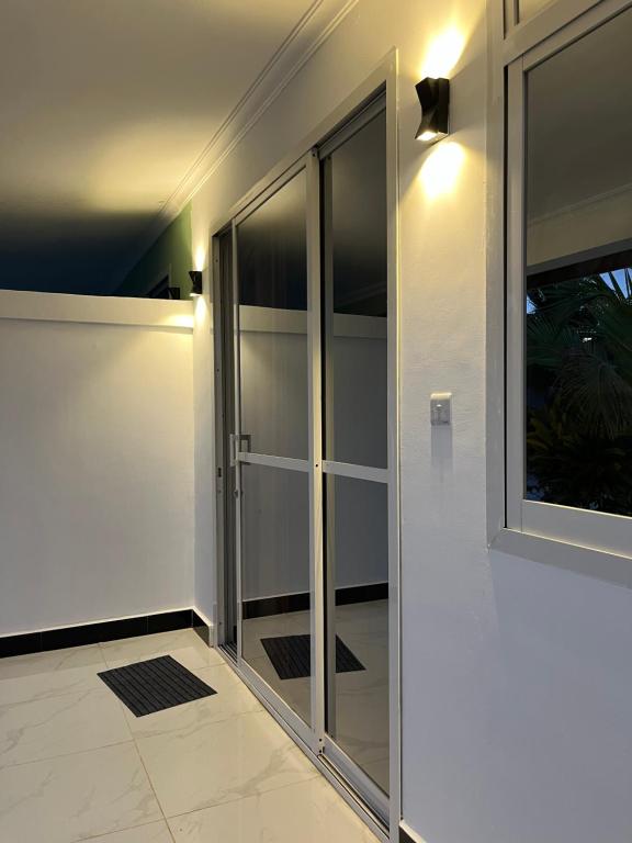 Spacious Room in Paje, Paje