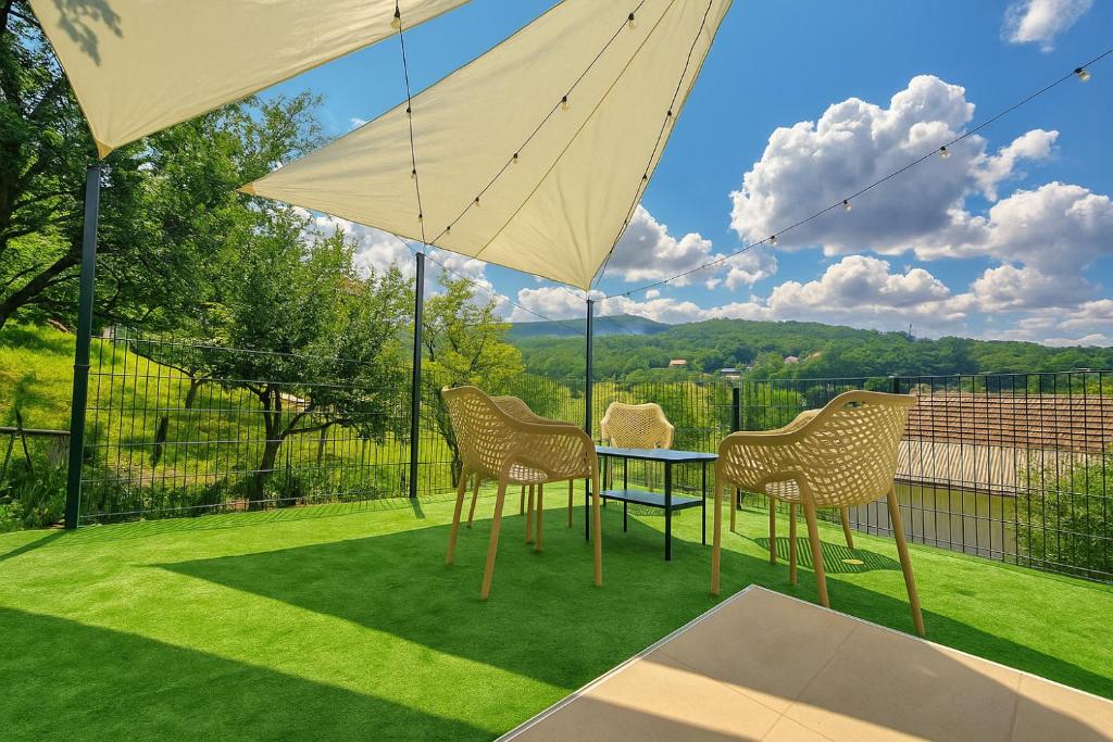 Modern House near Sarajevo with Terrace & Free Parking - 5