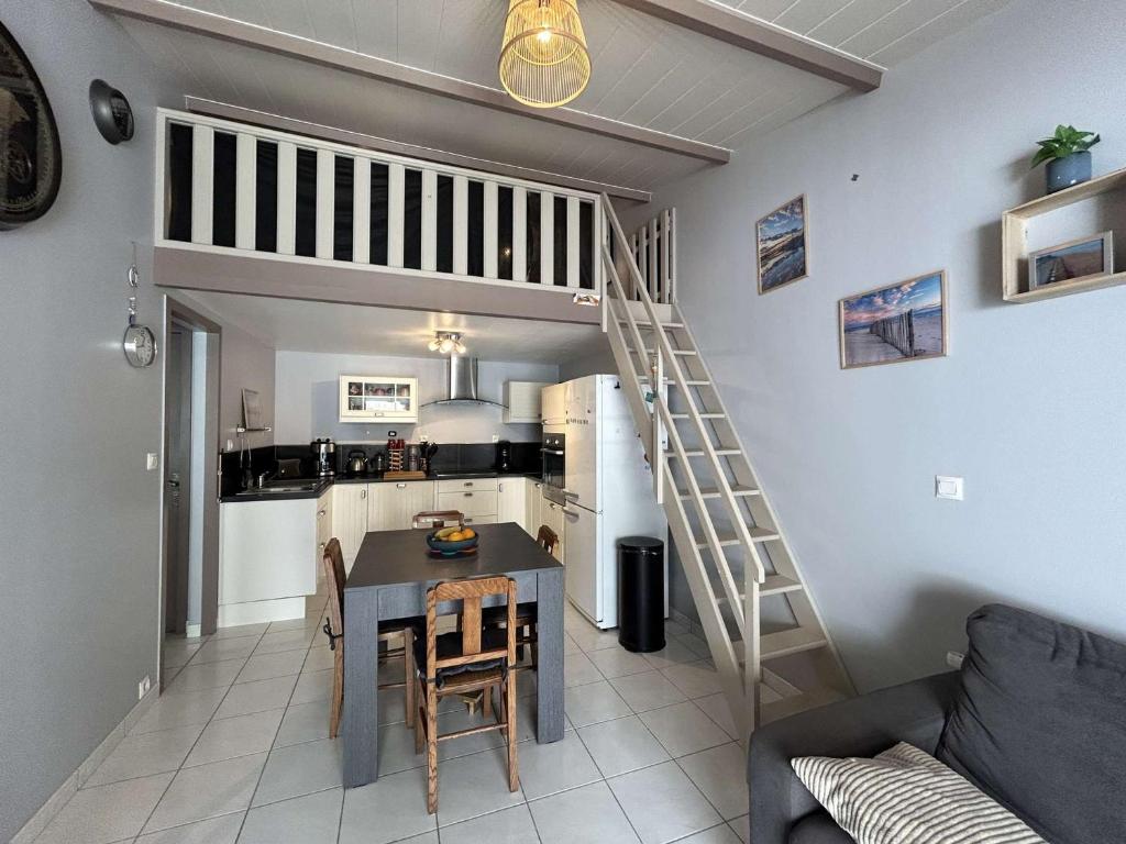Maison confortable à 300m de l'océan avec terrasse et parking privatif - FR-1-224C-353 - 2