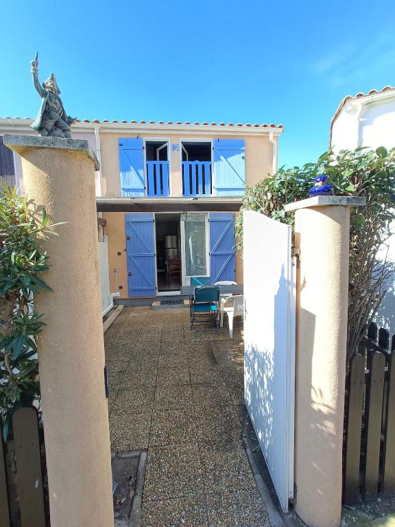 Maison climatisée au bord de l'étang de Thau - résidence avec piscine - 5