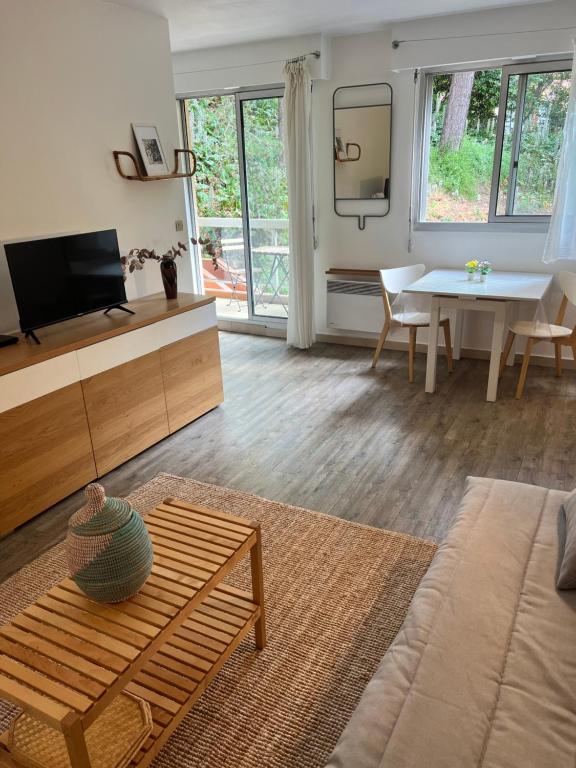 Charmant Studio avec Piscine à Nice - 3