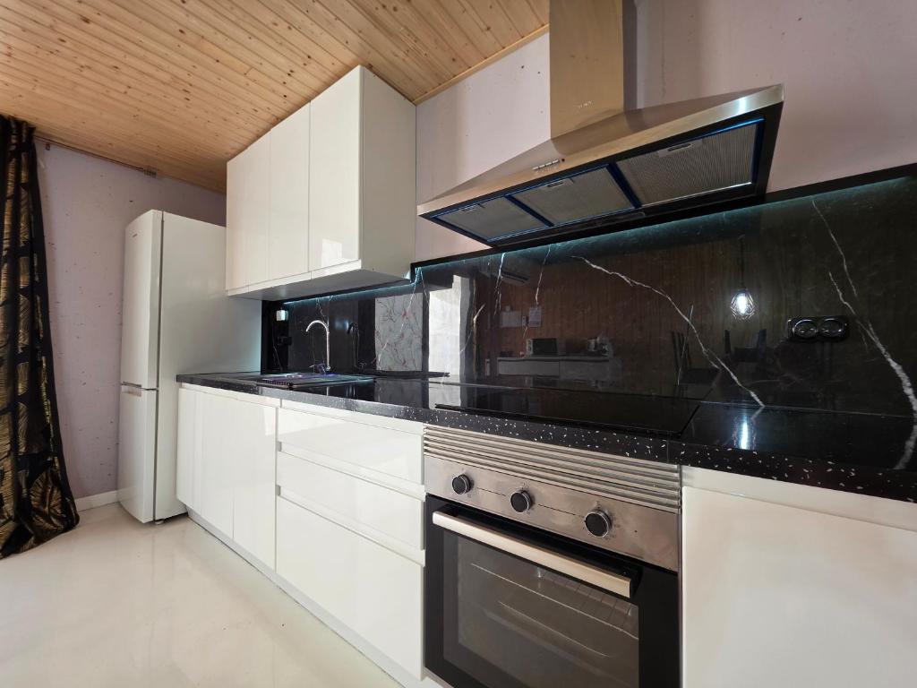 Apartamento Loft con 2 dormitorios, Jacuzzi y Garage - 3