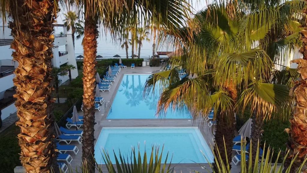 Amikad'o, San-Nicolao