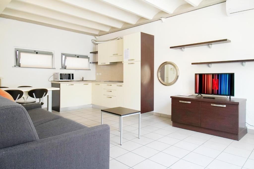 Appartamento per famiglie, parcheggio di fronte WI FI grautito, self check in - 5