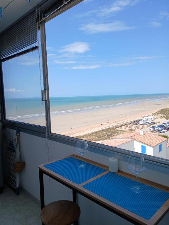 CHARMANT T2 Avec LOGGIA VUE MER, Saint-Hilaire-de-Riez