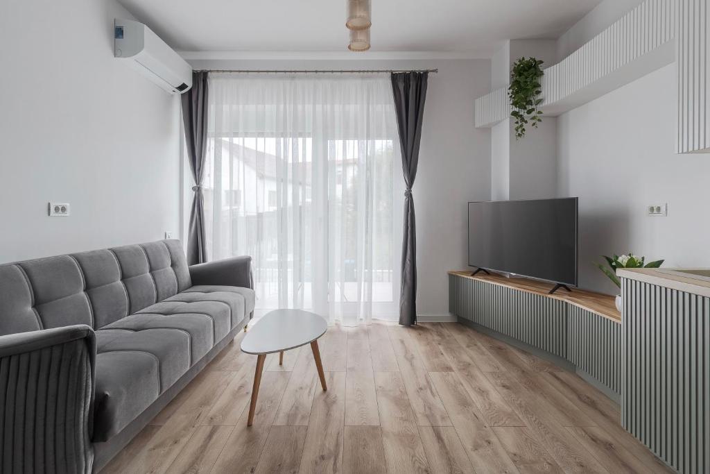 Up Above at Waterview Collection, Oradea