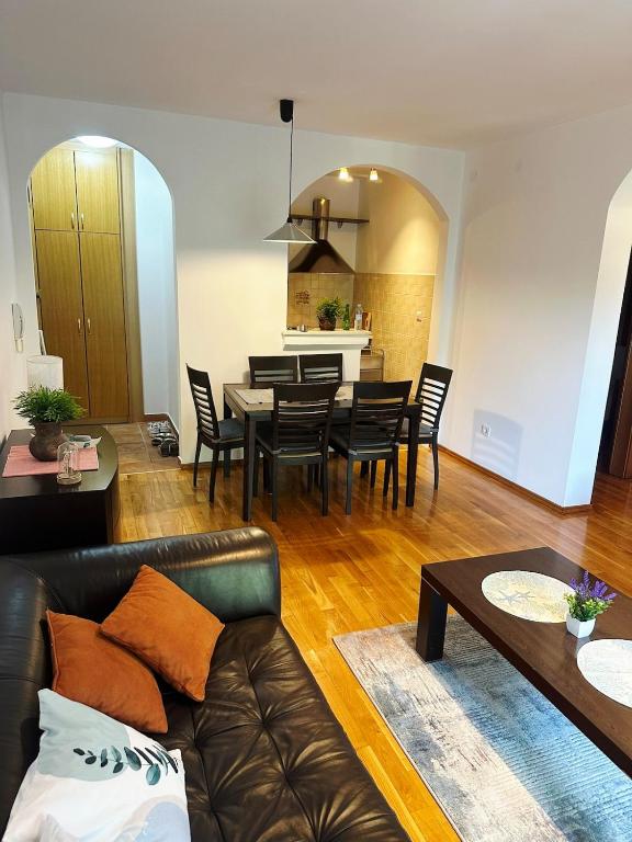 Sun Apartment - 2