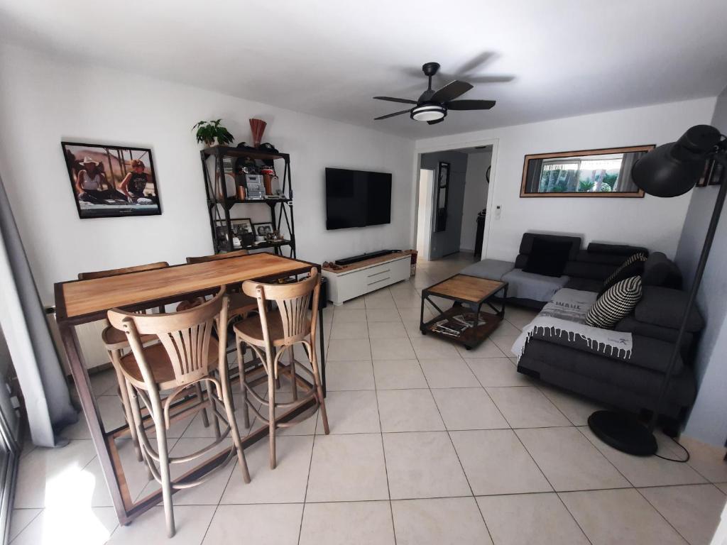 Appartement 2 CH résidence calme et arborée , Durée minimum de location 5 jours - 3
