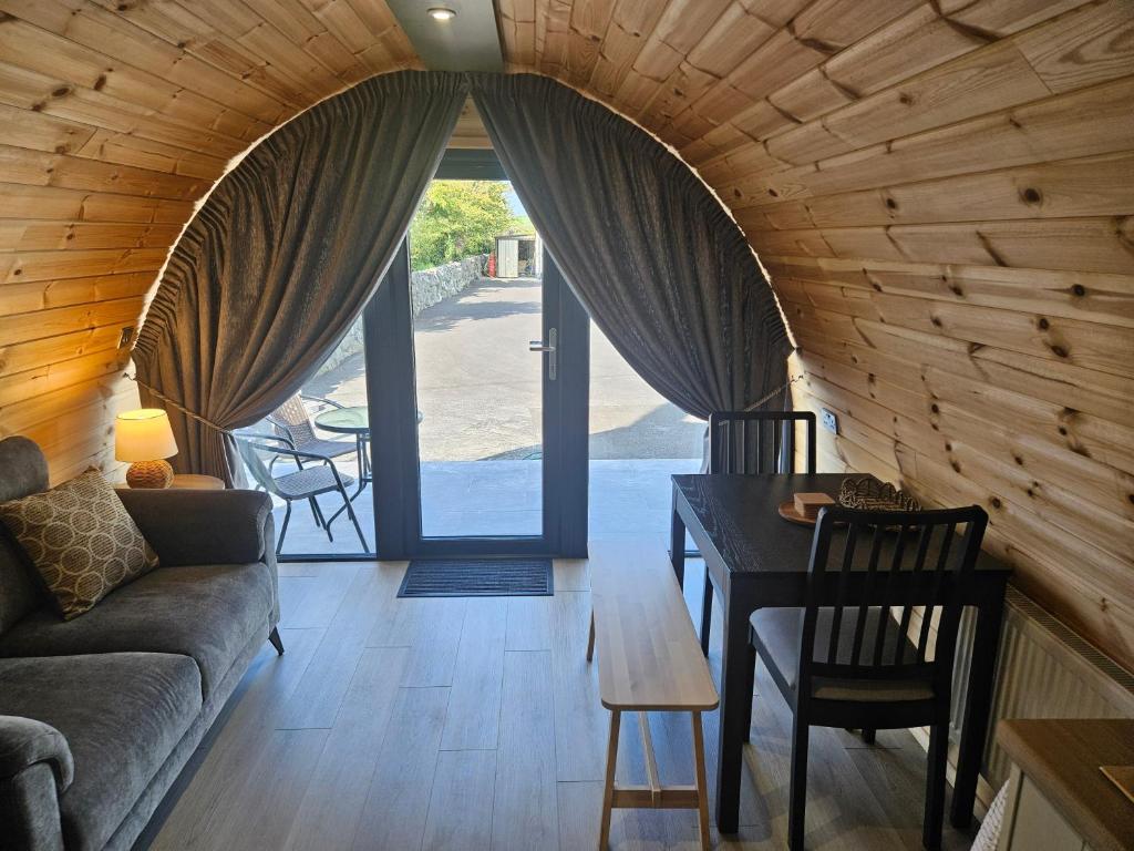 Glamping with a View, New Quay