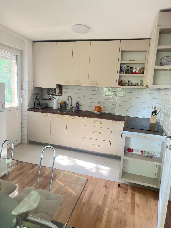 Peaceful apartment in city center Sarajevo - 4