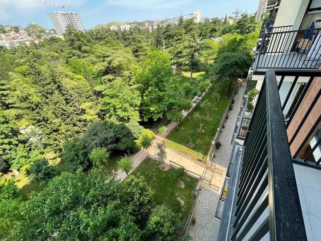 Studio with Kikvidze Park view, Tbilisi