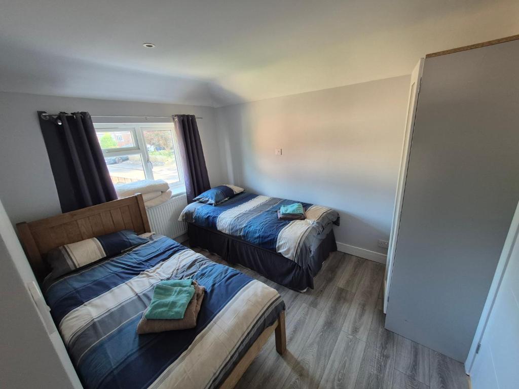 3 Bay Tree Close, High Wycombe photo 7