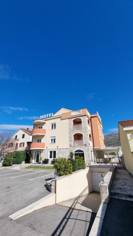 Hotel Aćimović - 1