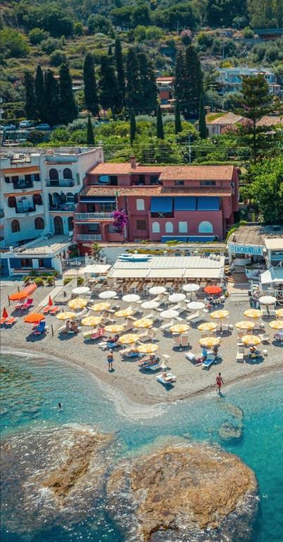 Alba Sul Mare Beach Apartment - 2