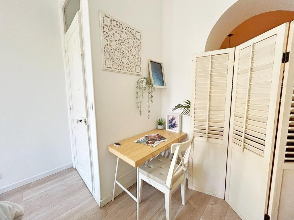 RF108 Spacious 3-room Centre Cannes - 4