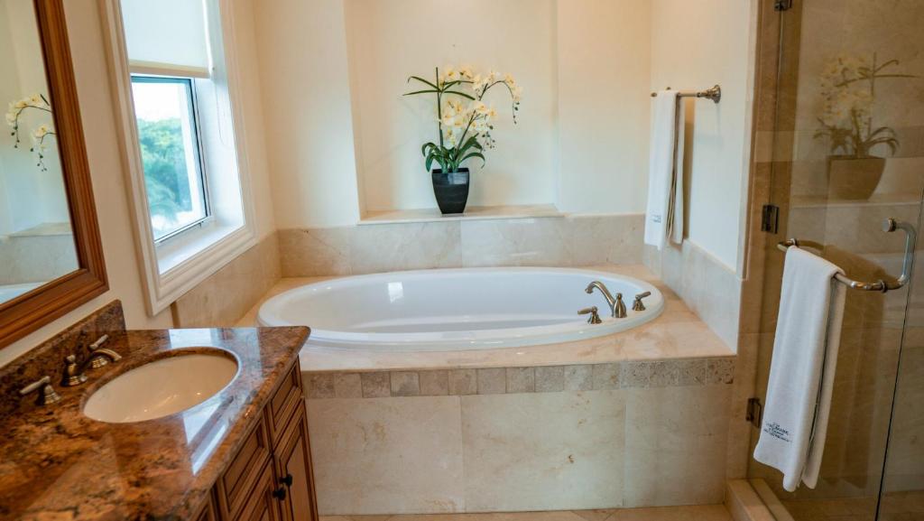 Affordable Luxury 3BR The BEST Cozumel has to offer it is The LANDMARK - 3