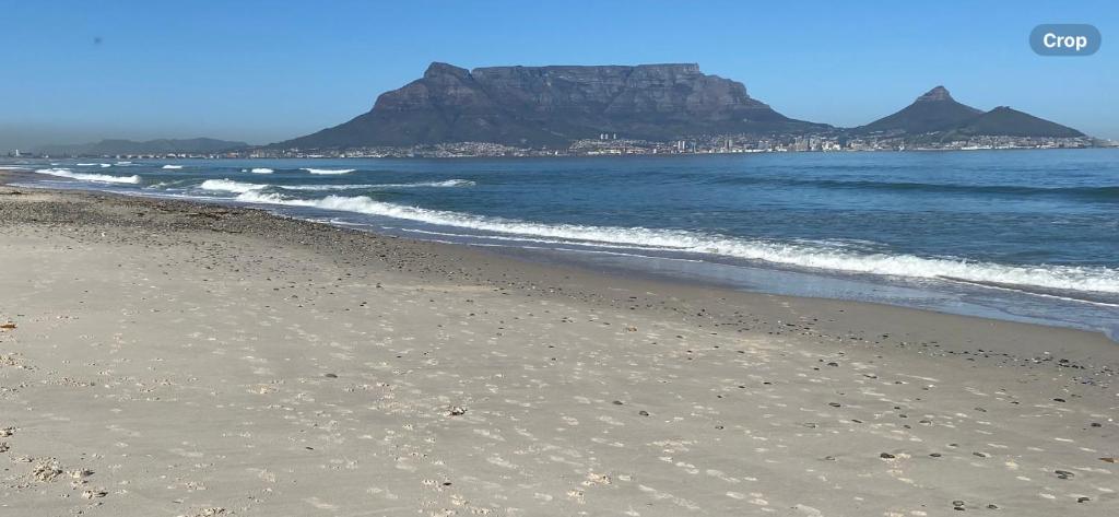 Sunset Spray, Kapské Město