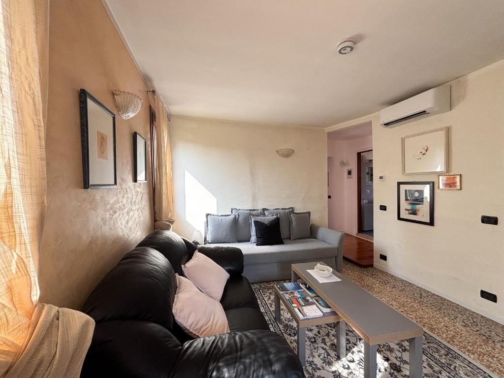 Ca' Sunshine Your Home in San Marcuola Venice - 5